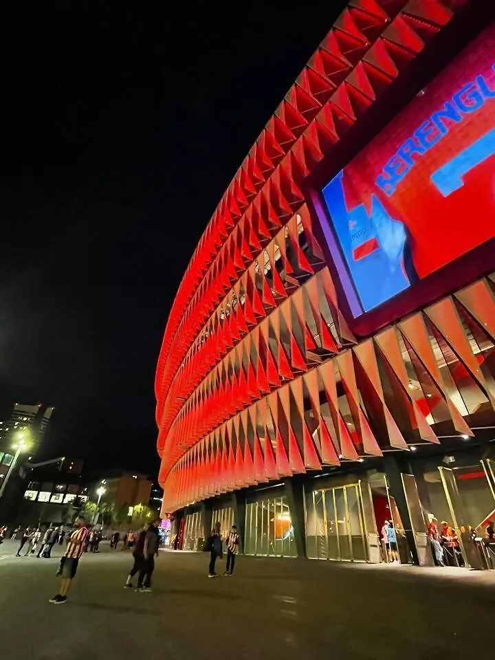 Kai Bilbao Apto Junto A La Ria Apartment